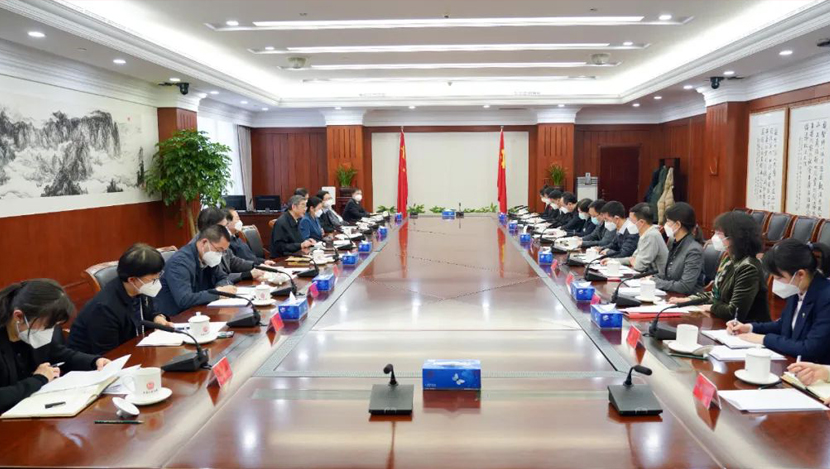 周强：不断提升人民法院涉外法治人才工作水平